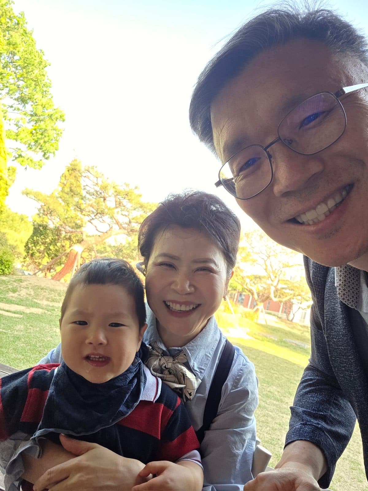 봄날 공원에서