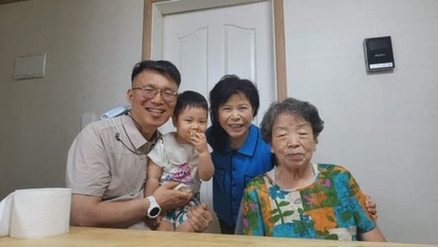 함께 남긴 미소