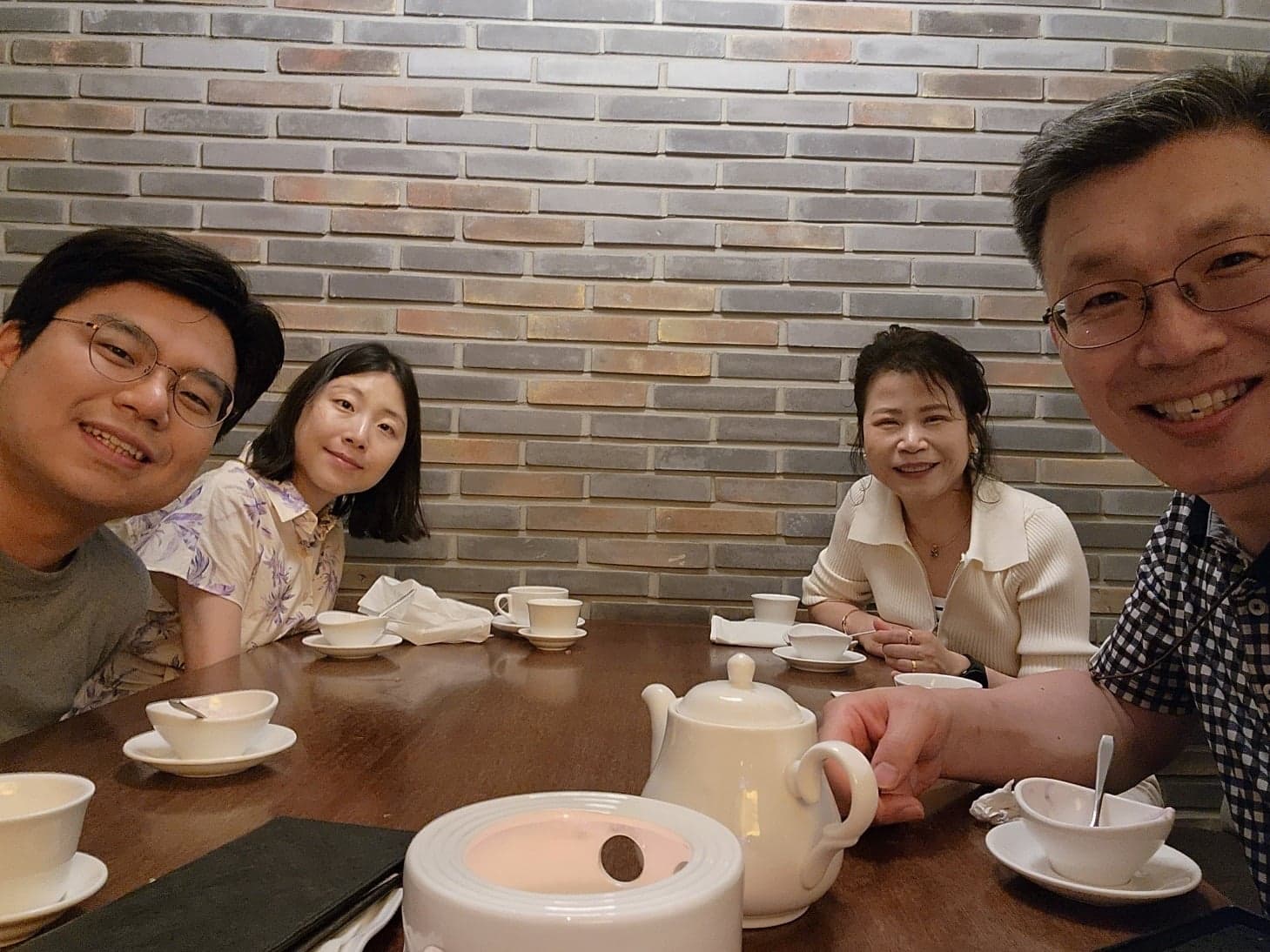 마주 앉은 시간